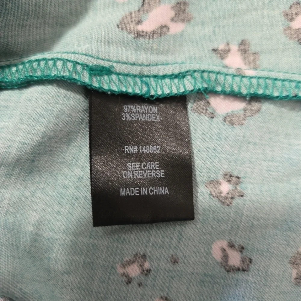 Torrid Blouse Green Animal Print Size 2 (18-20) NWT - Picture 8 of 9